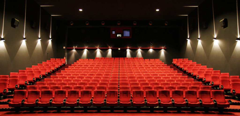 今年電影市場增速加快300億提前達成