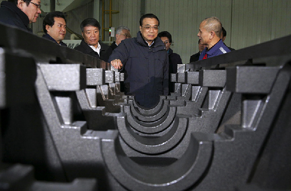 李克強：深入推進“中國制造+互聯網”