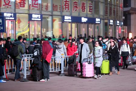 火車返鄉人均耗費15.36小時