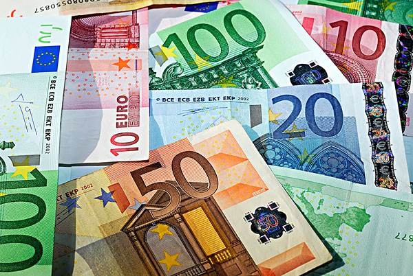 歐元兌換人民幣匯率2017.5.4日